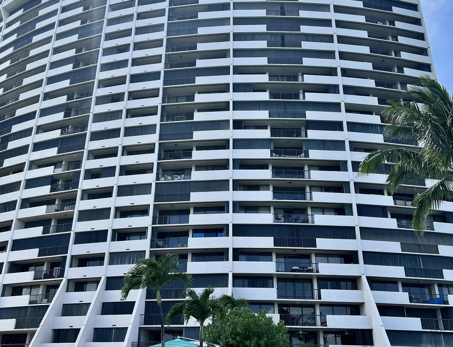 2 bed, 2.0 bath, 1235 sqft, $2,500 — Photo 1