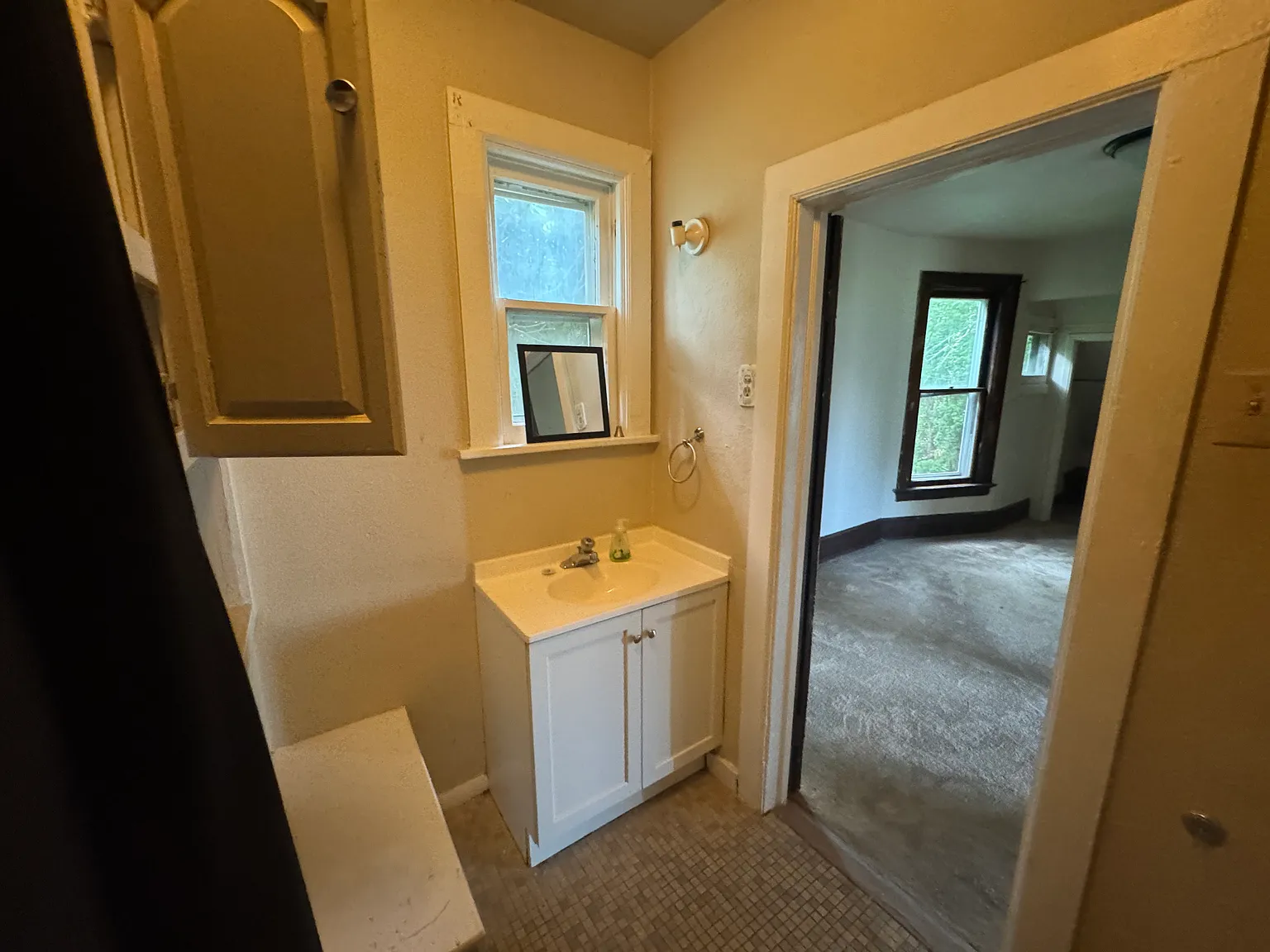 2 bed, 1200 sqft, $850 — Photo 4
