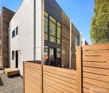 505 S Cloverdale #B, Seattle, WA, 98108