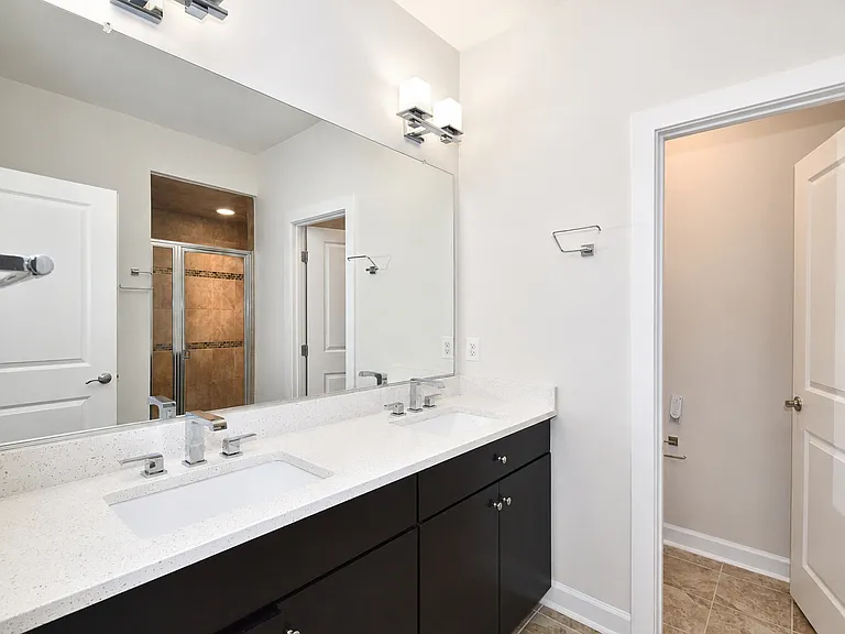 3171 Virginia Bluebell Ct — Photo 47