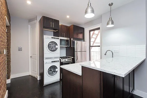 Rented by Bold New York | media 13