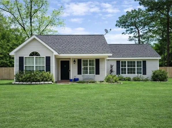 821 Copperfield Dr W, Mobile, AL 36608