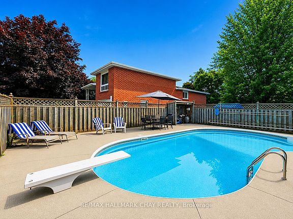 2nd image of 334 Parkwood Ave