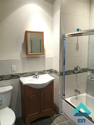 Rented by EXR | media 38