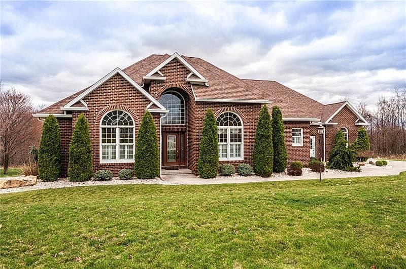 1st image of 5025 Eagle Point Dr