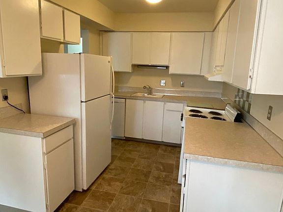 4th image of 1734 NE Hancock St #10802734