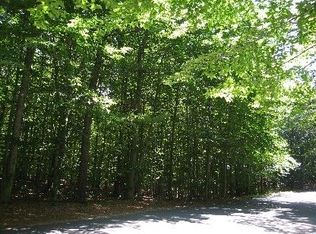 39 Washington Ave, East Hampton, NY 11937