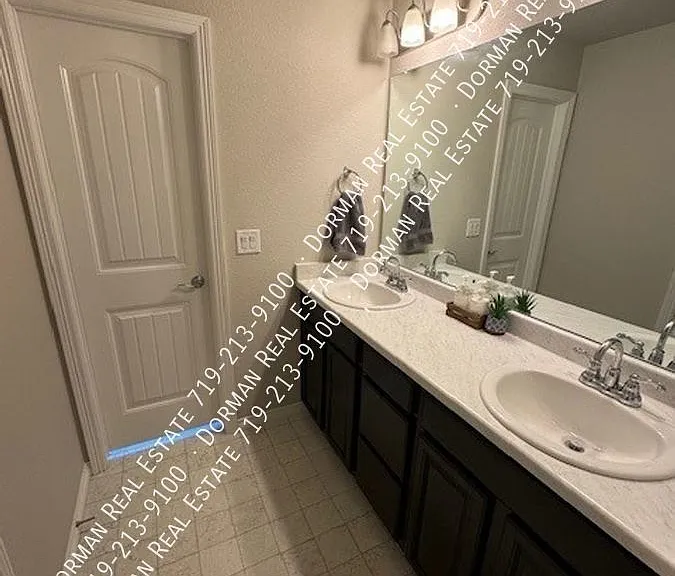 10851 Pigeon Dr — Photo 13