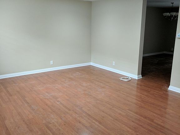 3rd image of 2193 Mount Shasta Dr