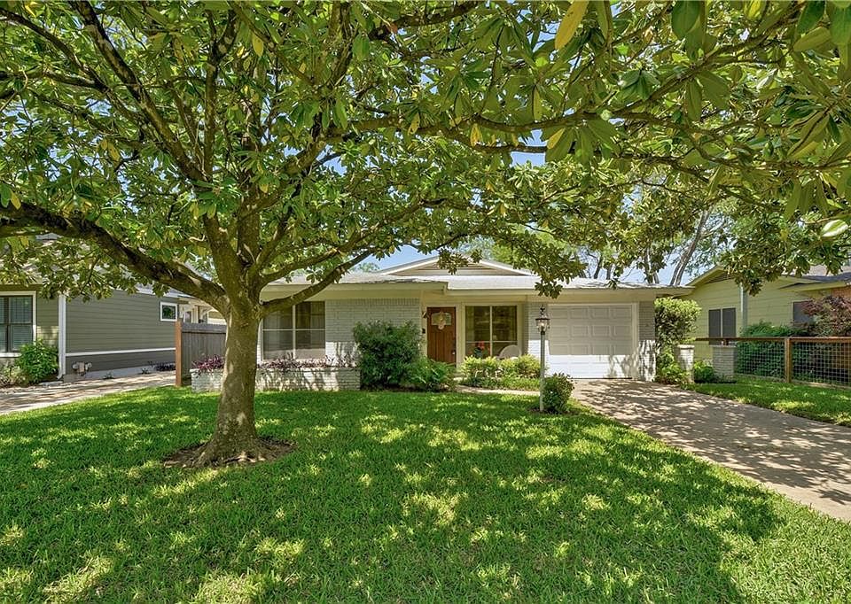 1st image of 7704 Hardy Dr