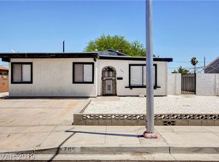 705 Slayton Dr, Las Vegas, NV 89107