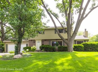 223 52nd St, Des Moines, IA 50312