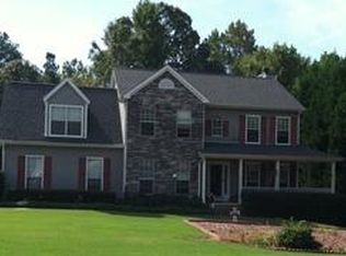 40 Malvern Hl, Sharpsburg, GA 30277