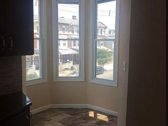 Kitchen nook