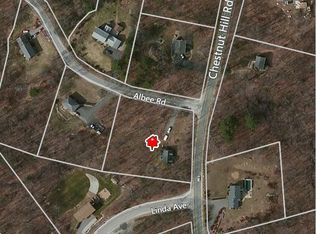 139 Chestnut Hill Rd, Millville, MA 01529