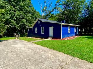 3325 Dogwood Dr, Gainesville, GA 30504