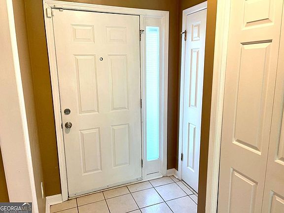 2nd image of 2951 Heritage Villa Dr