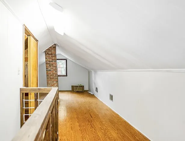 604 Pilot Ave — Photo 12