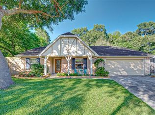 5200 Cumberland Dr, League City, TX 77573