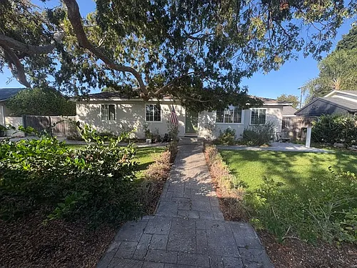 223 Lillian Pl Photo 1