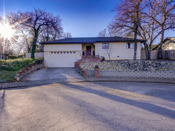 2773 Carolee Ct, Redding, CA 96002