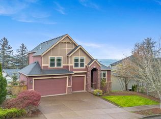 10912 SE Lenore St, Happy Valley, OR