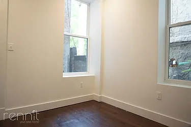 Rented by Rennit Inc.