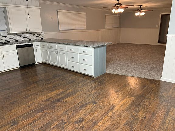 4th image of 5225 7th St