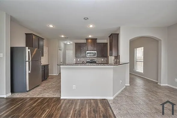 18210 Amalfi Coast Dr — Photo 18
