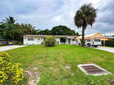 9209 Sun Court, West Palm Beach, FL, 33403