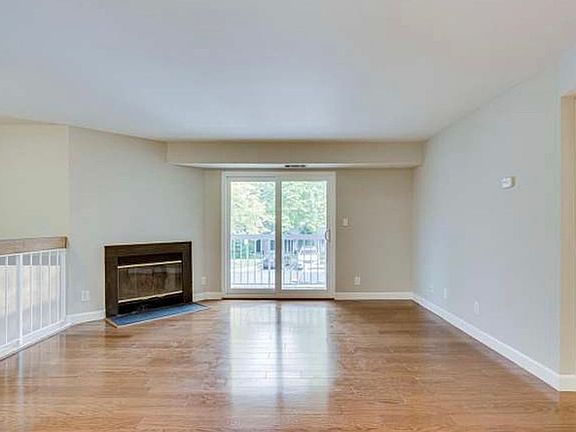 3rd image of 13661 Orchard Dr