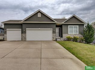 4623 S 193rd St, Omaha, NE 68135