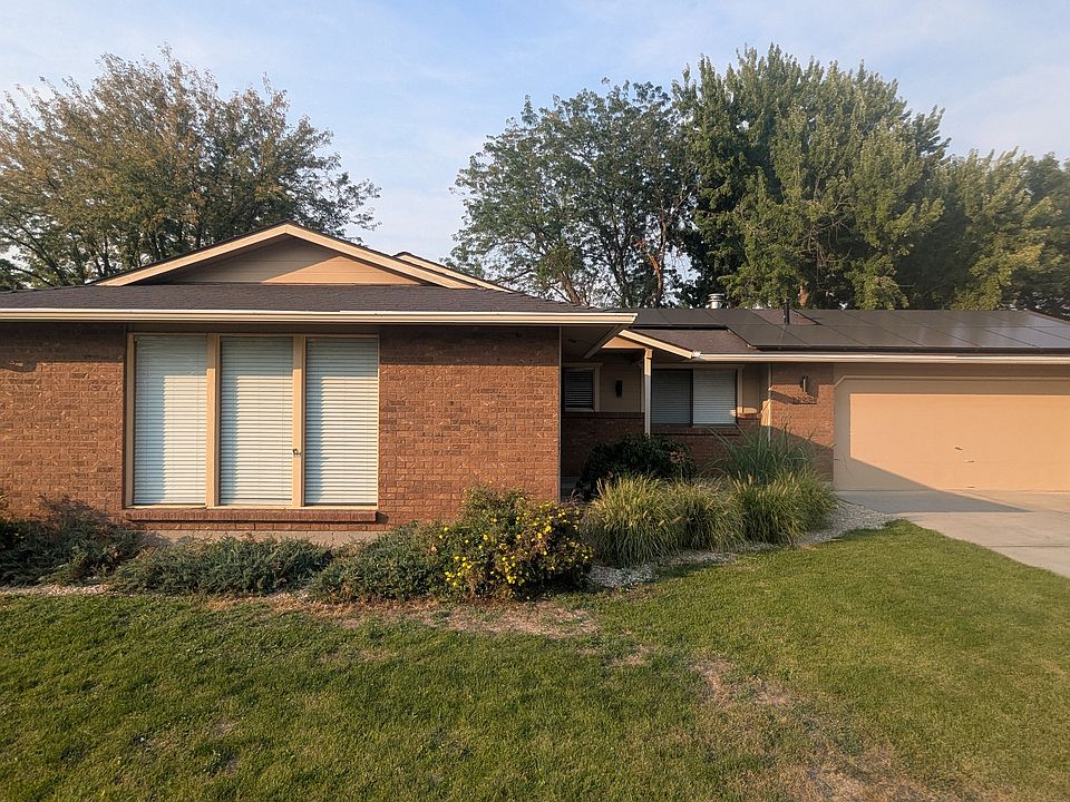 1st image of 11934 W Ginger Creek Dr