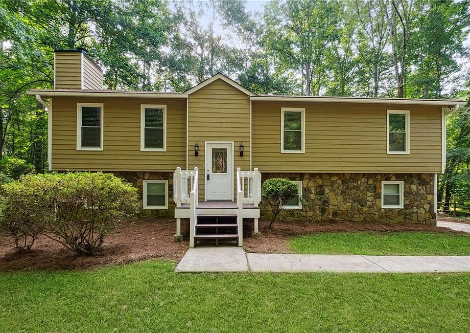 1st image of 247 Sabrina Ct