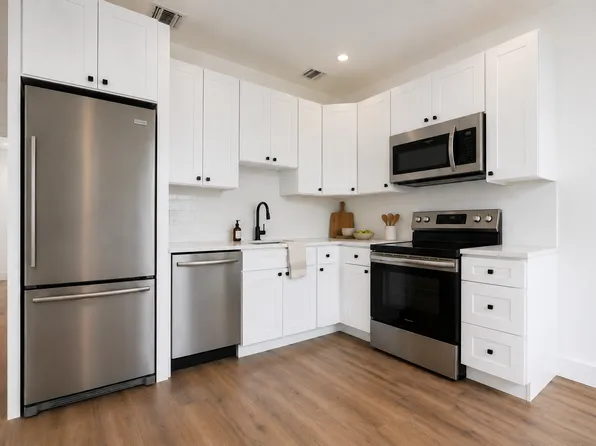 20-14 41st Street image 1 of 4