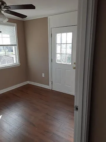 3 bed, 2.5 bath, $1,600 — Photo 3
