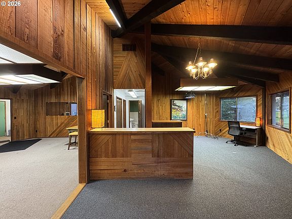 2nd image of 566 Greenwood Ave