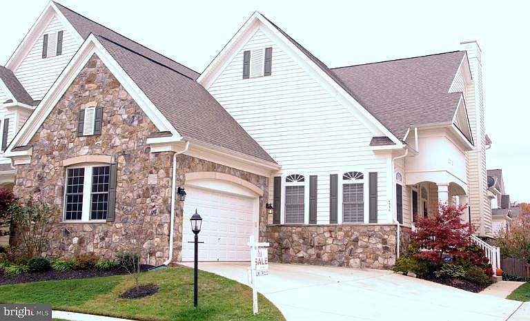 1st image of 4536 Hummingbird Ln