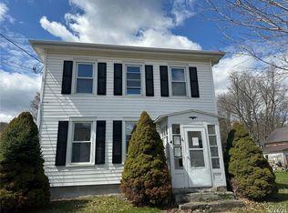 20 Pearl St, Bainbridge, NY 13733