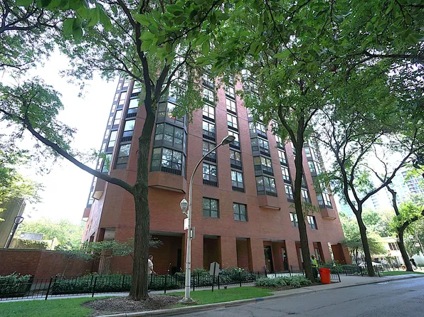 901 S Plymouth Ct APT 1604, Chicago, IL 60605