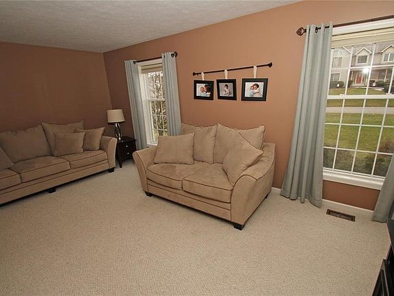 4th image of 3221 Sunset Dr