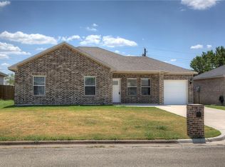 4905 Henry St, Greenville, TX 75401