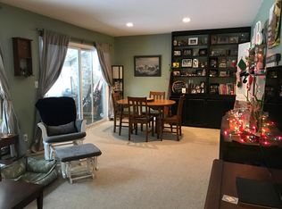 80 Austin Dr APT 103, Burlington, VT 05401