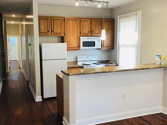 2nd image of 4709 Venus St #4709