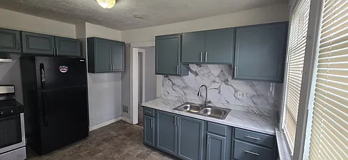 5525 Williamson St #2 Photo 1