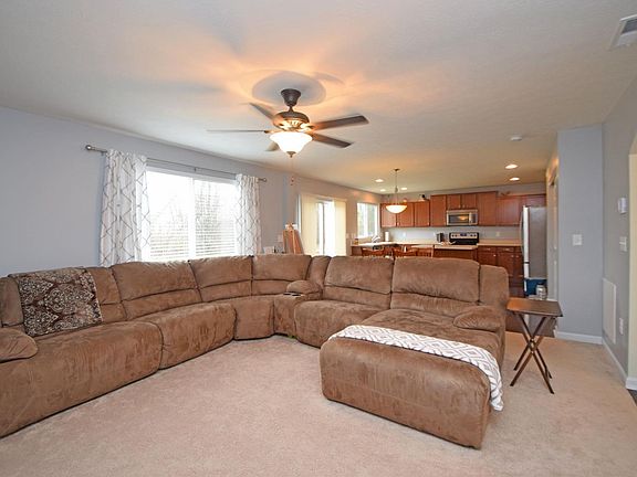 4th image of 104 Zachary Dr