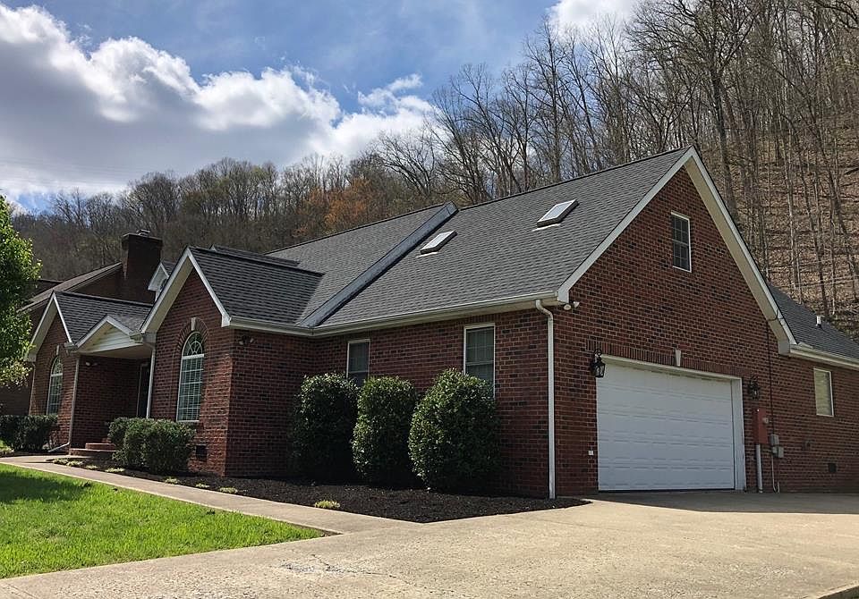 1st image of 158 Cedar Hills Dr