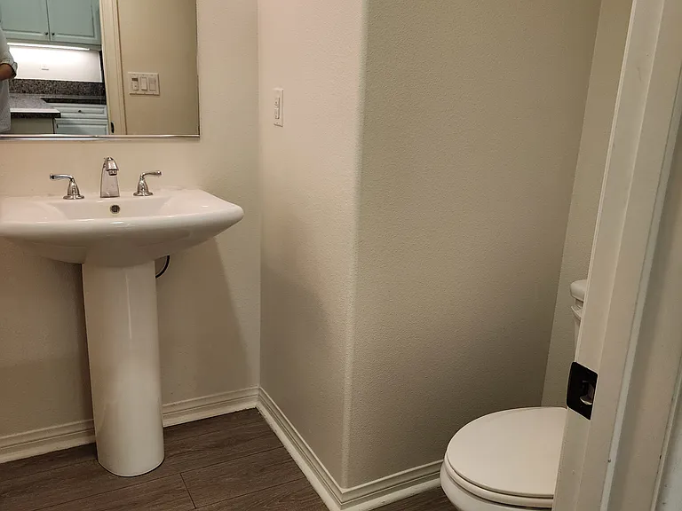 3544 La Mancha Dr — Photo 13