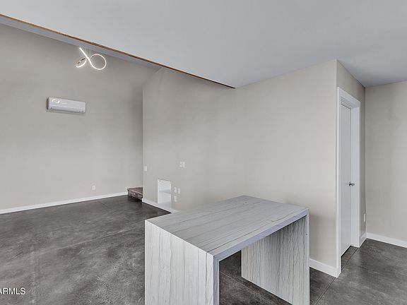 4th image of 1491 S RITA Lane