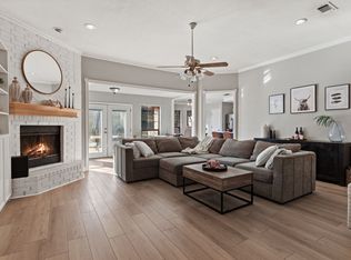 1008 Oak Valley Rd, Burleson, TX 76028